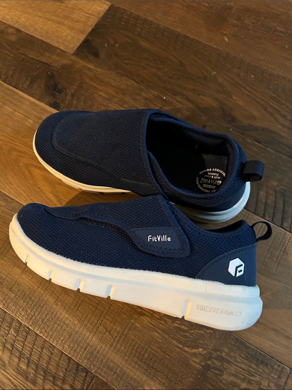 FitVille Men's Slip-On Athletic Sneakers in Navy and White